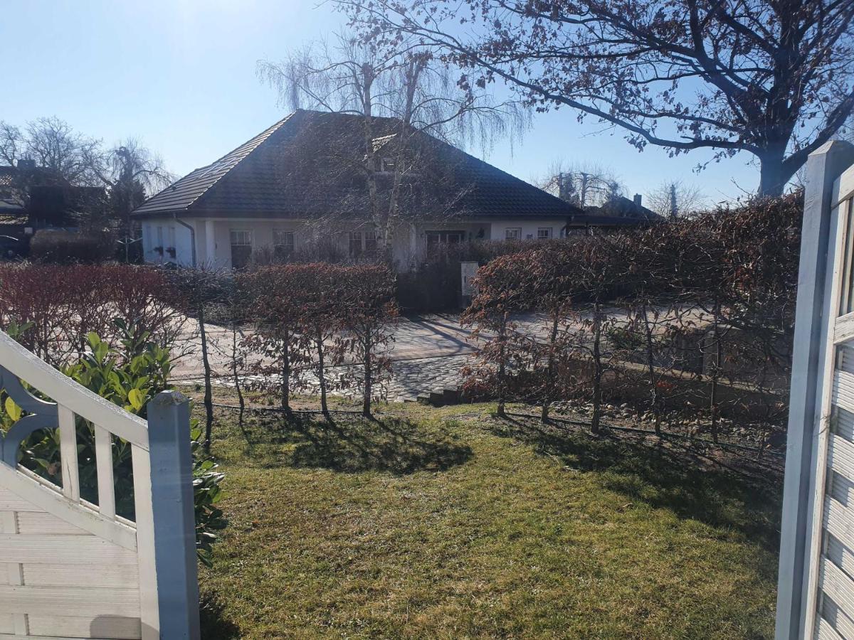 Ferienwohnung Lena Mit Terrasse Und Tiefgarage Koserow ภายนอก รูปภาพ